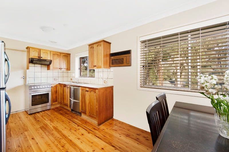 44 Andromeda Crescent, ENGADINE NSW 2233, Engadine - Thumbnail 4