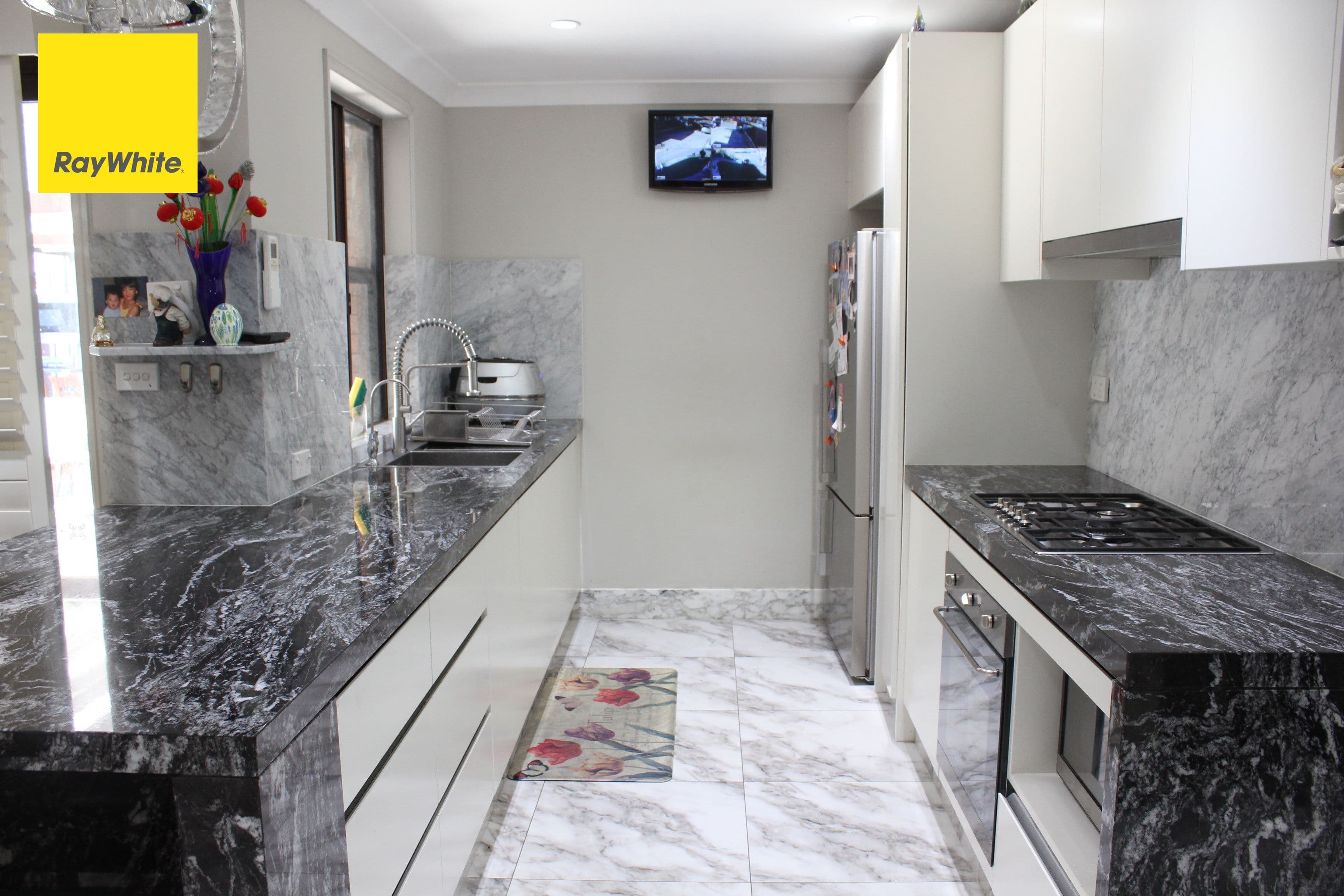 177 South Liverpool Road, Green Valley - Thumbnail 2