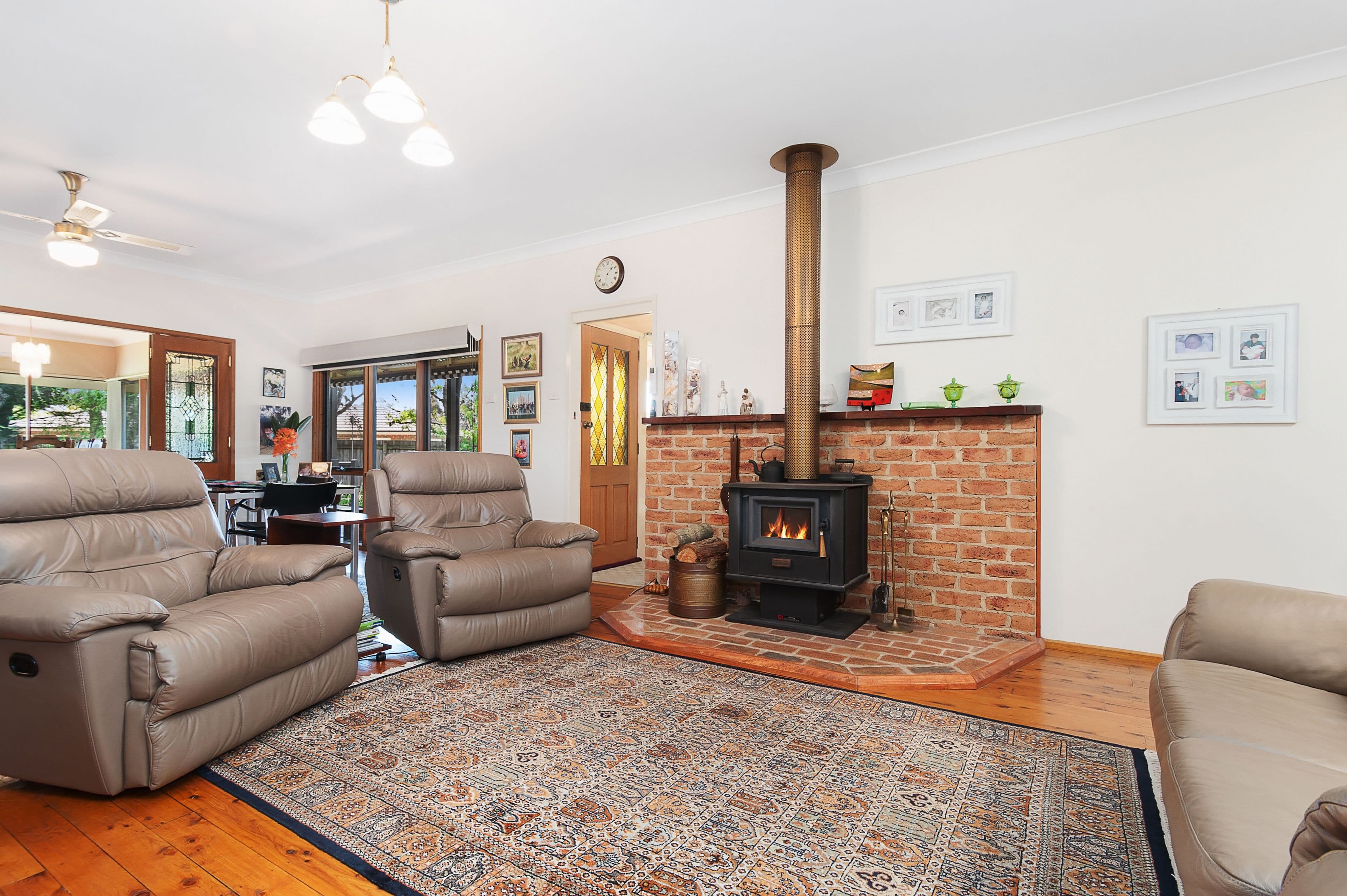19 Pakenham Road, Pakenham VIC 3810, Pakenham - Thumbnail 4