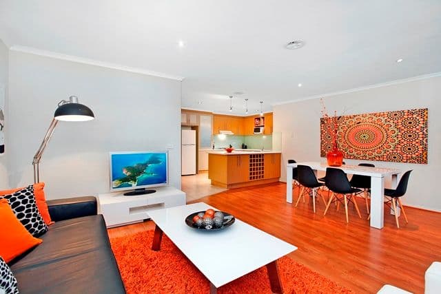 2A Crookston Road, RESERVOIR VIC 3073, Reservoir - Thumbnail 2