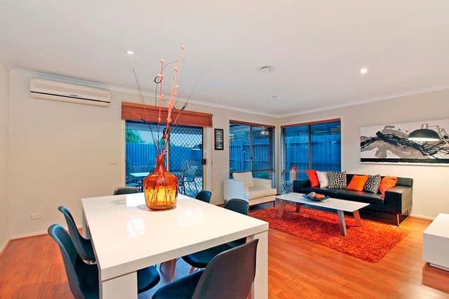 2A Crookston Road, RESERVOIR VIC 3073, Reservoir - Thumbnail 3