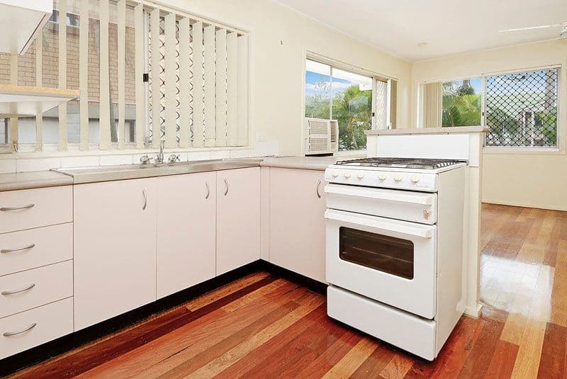 162 Juliette Street, GREENSLOPES QLD 4120, Greenslopes - Thumbnail 2
