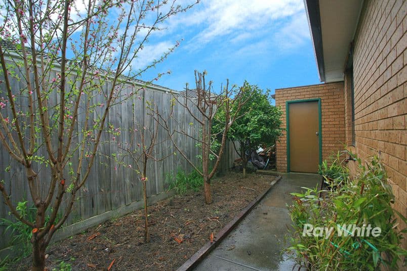 44 Noble Street, NOBLE PARK VIC 3174, Noble Park - Thumbnail 8