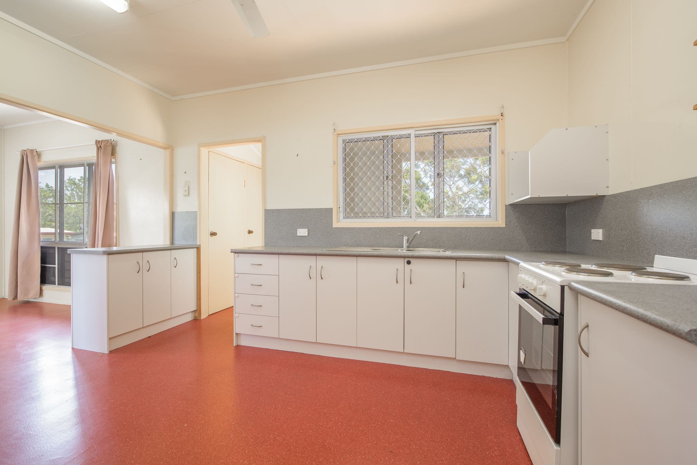 14 Alder Street, New Auckland QLD 4680, New Auckland - Thumbnail 6