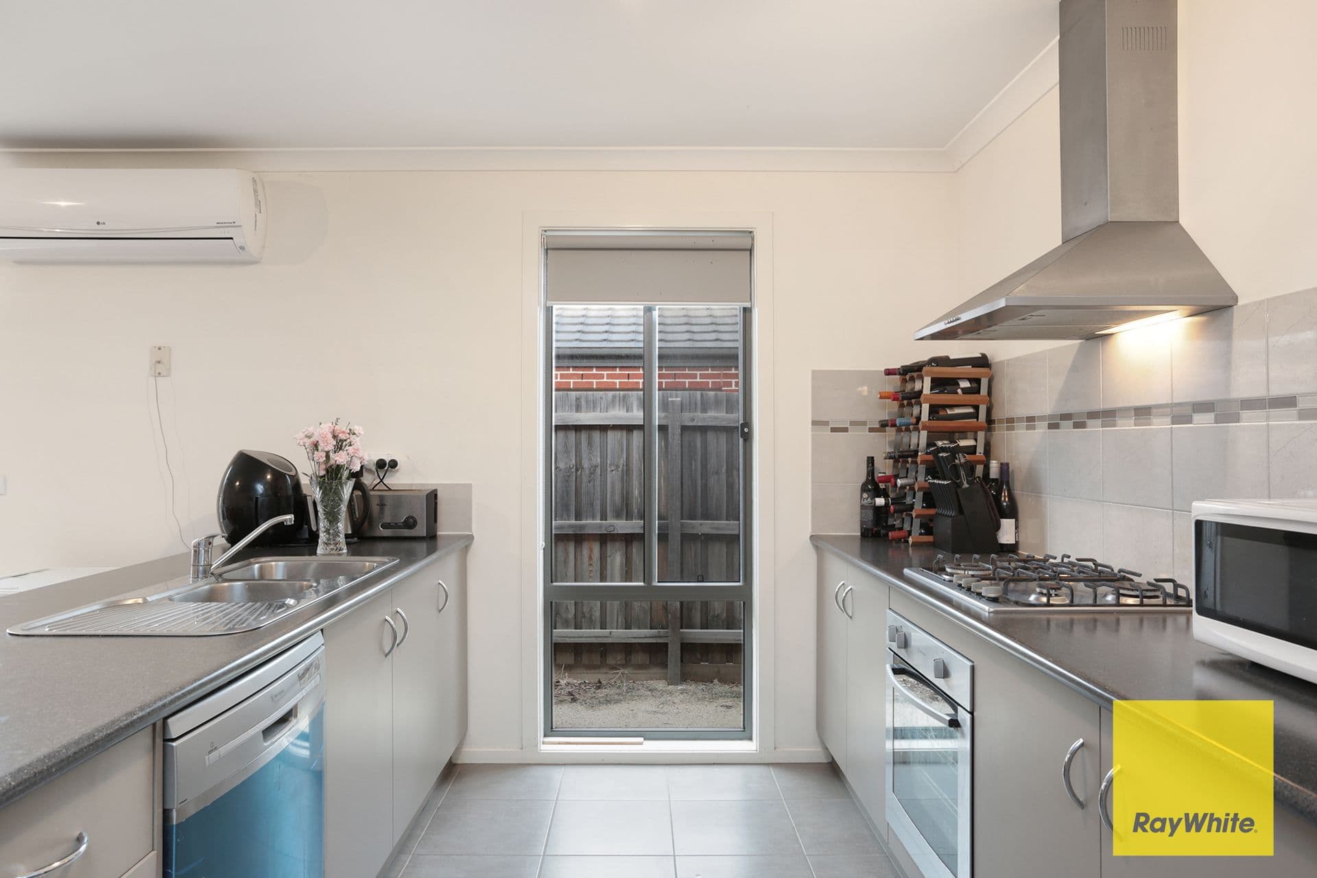 228 Bethany Road, Tarneit VIC 3029, Tarneit - Thumbnail 3