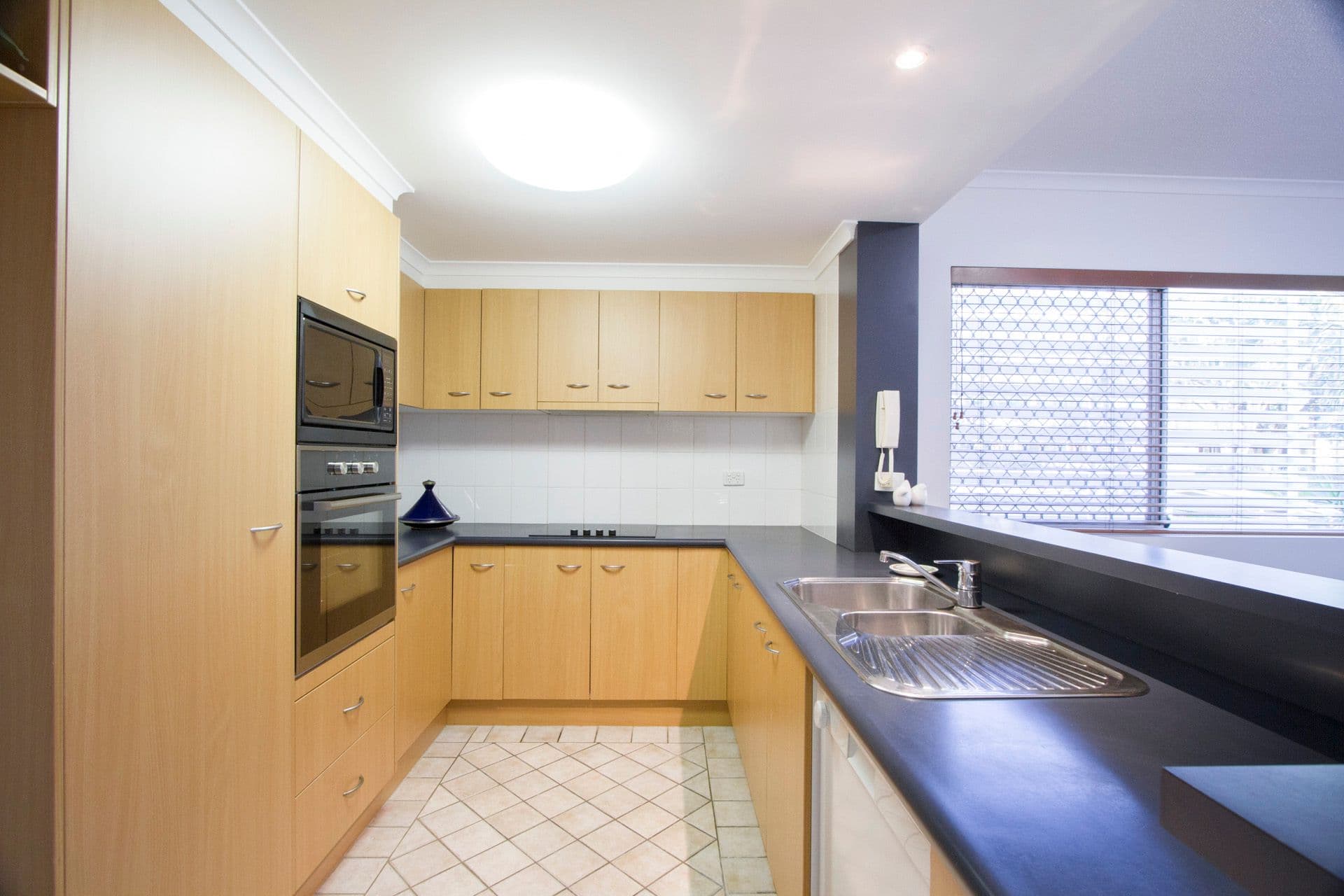 29 Ascog Terrace, TOOWONG QLD 4066, Toowong - Thumbnail 3
