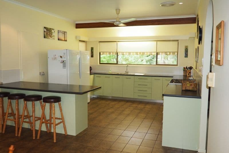12 Francis Court, Oakhurst QLD 4650, Oakhurst - Thumbnail 5