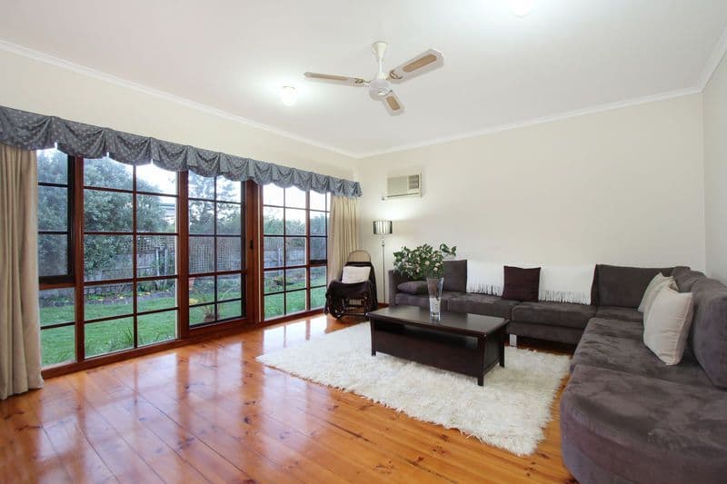 25 Young Street, OAKLEIGH VIC 3166, Oakleigh - Thumbnail 3