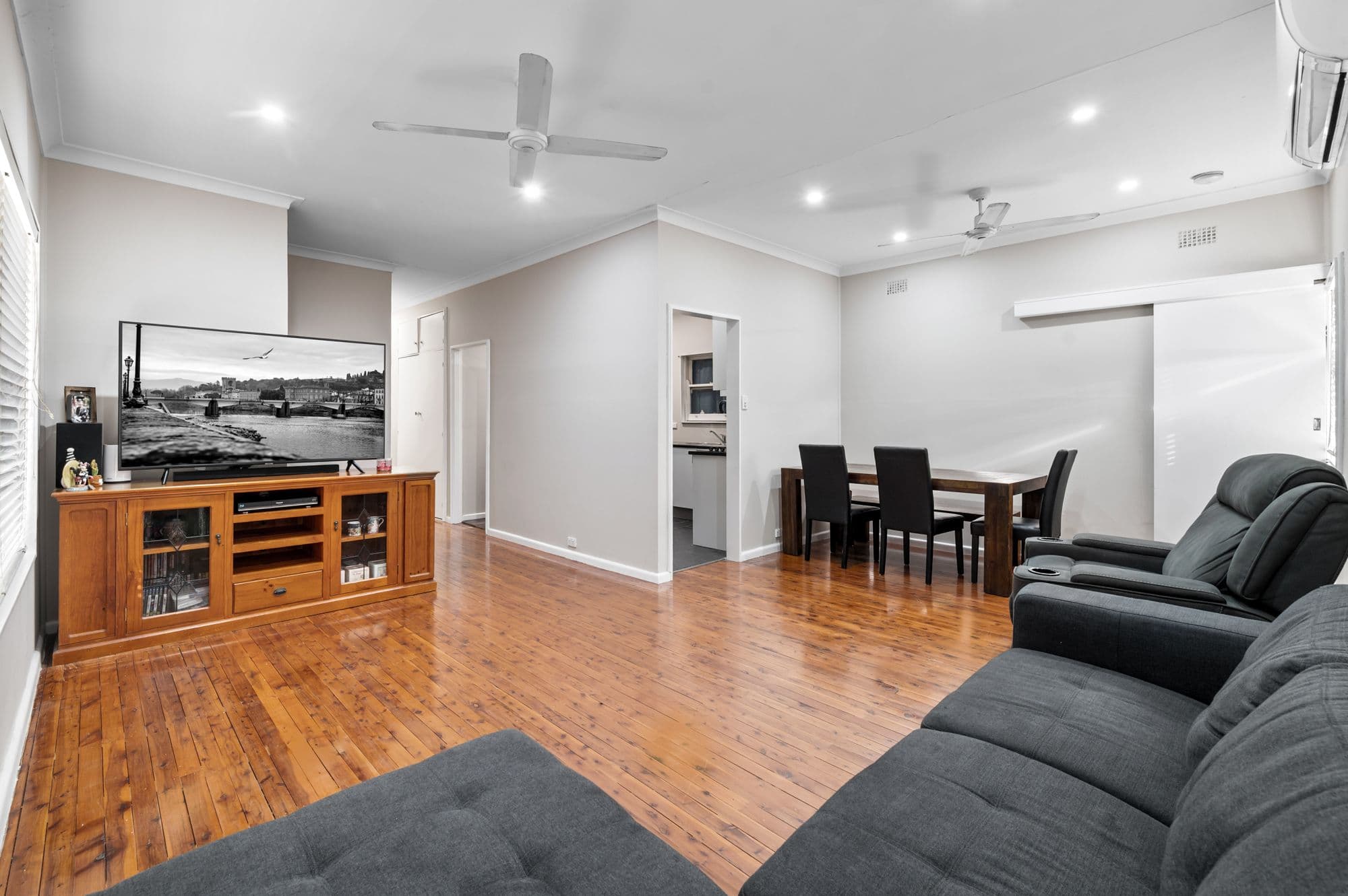 9 Browning Avenue, Campbelltown NSW 2560, Campbelltown - Thumbnail 3