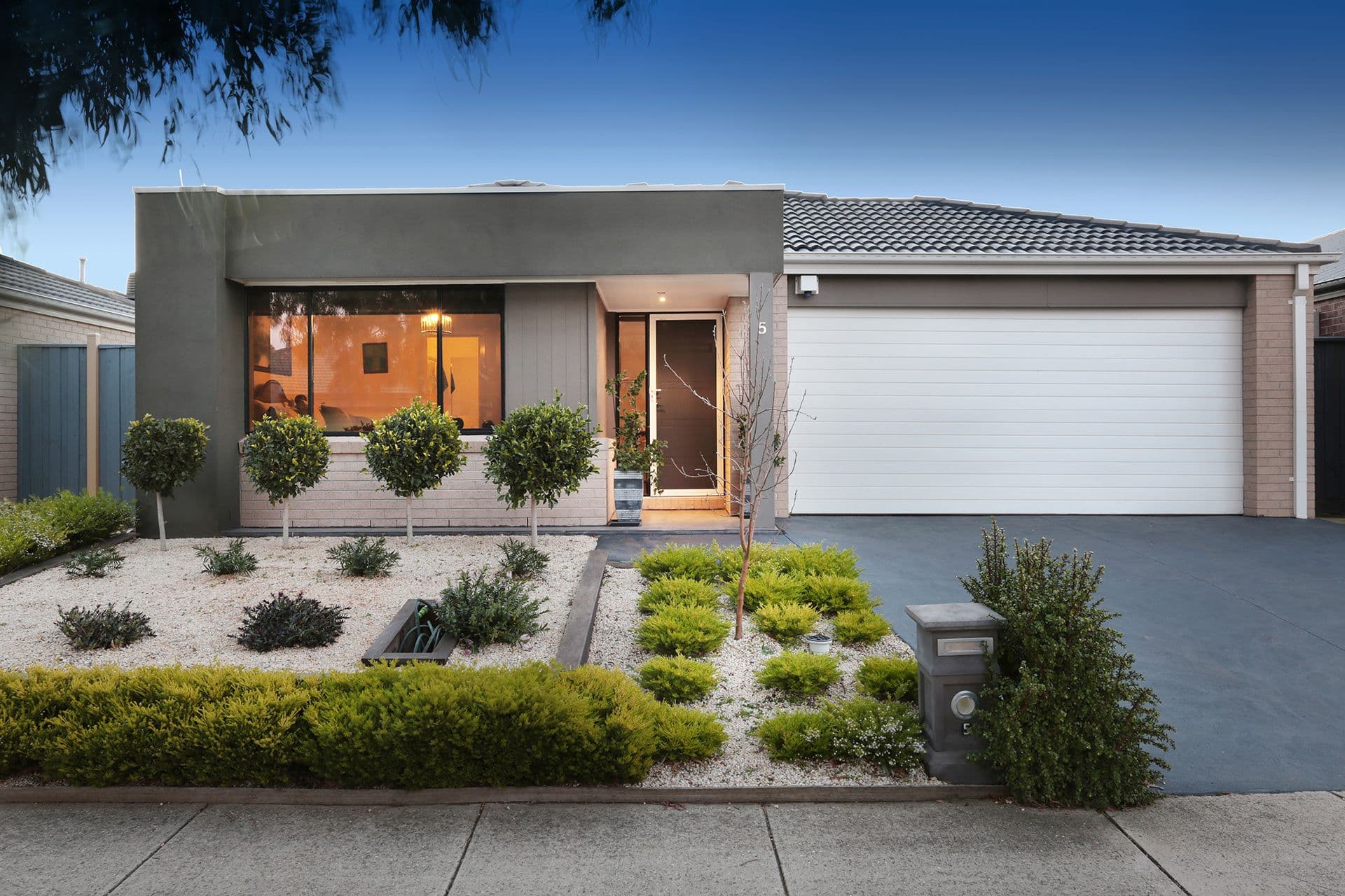 5 Tamborine Avenue, Point Cook VIC 3030, Point Cook - Image 1