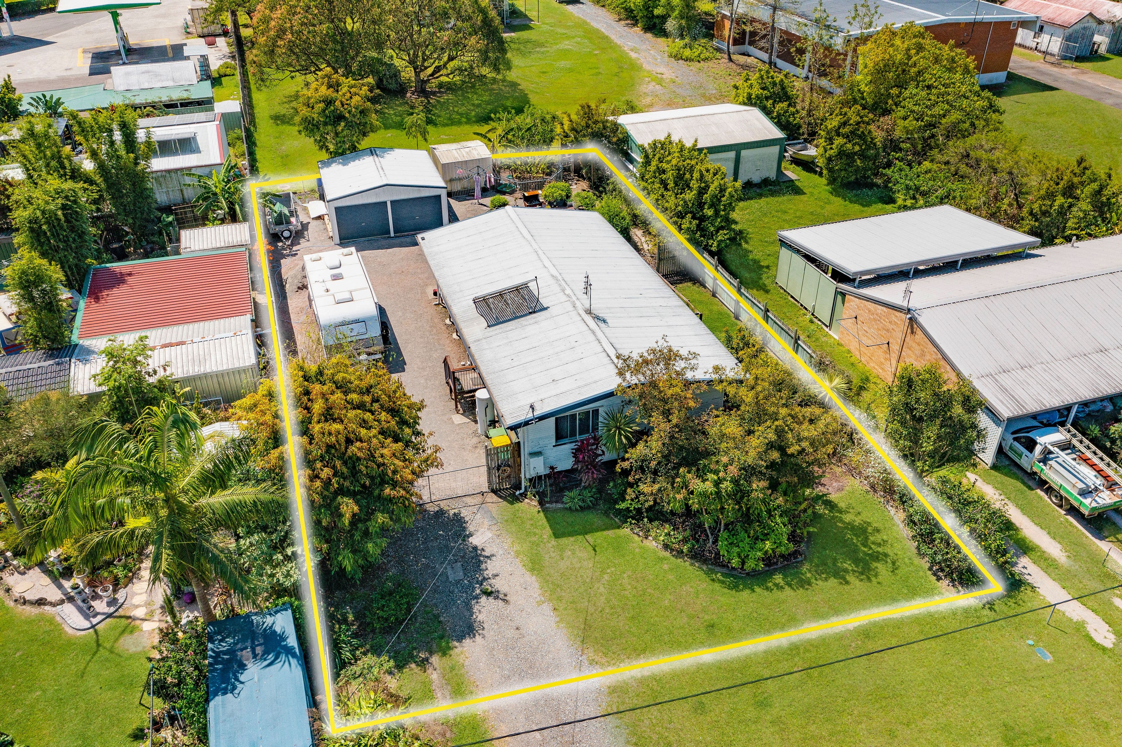 9 Beerwah Street, Landsborough QLD 4550, Landsborough - Image 1