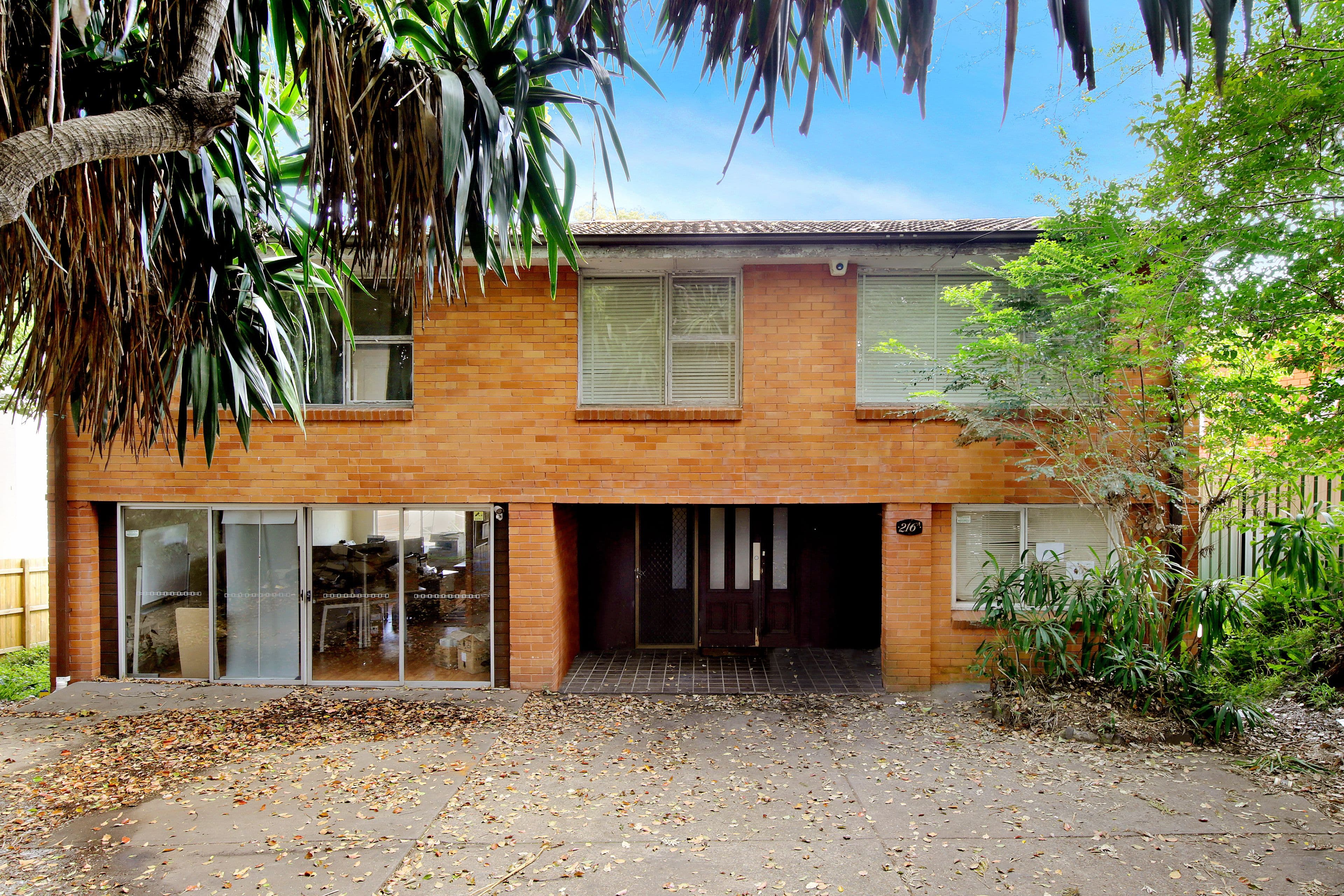 216 Windsor Road, Winston Hills - Image 1