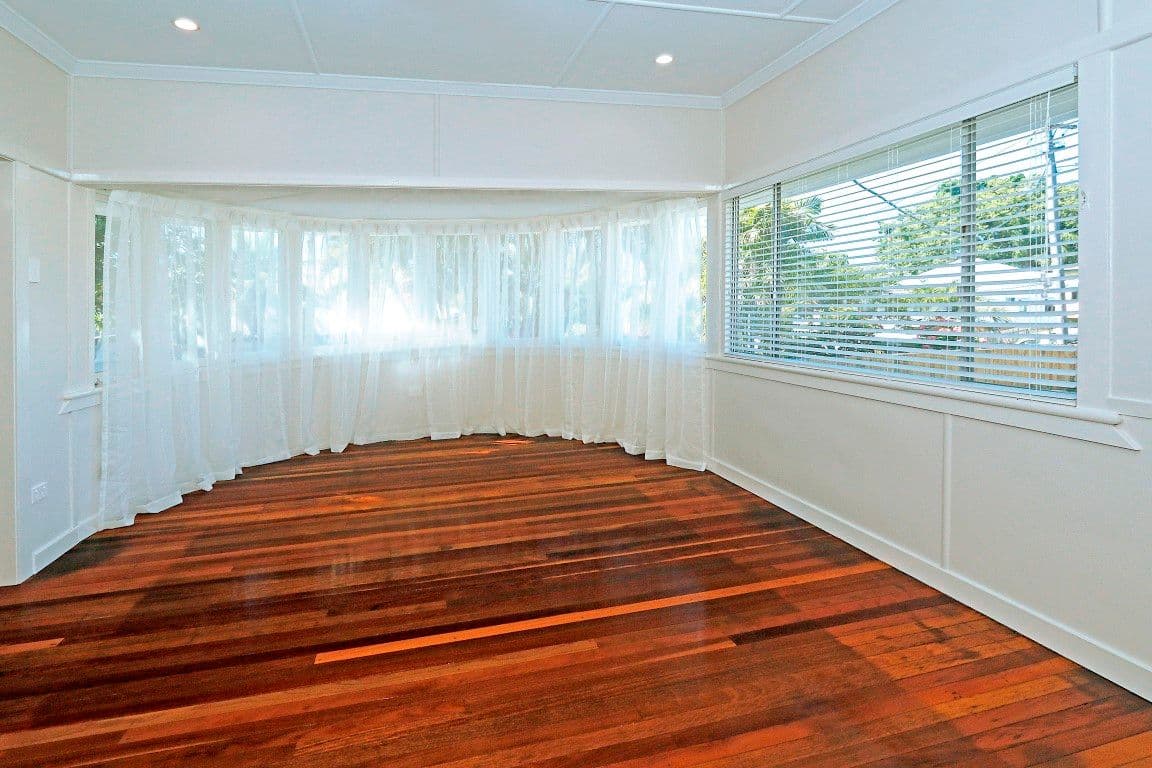 30 Oswald Street, Allenstown QLD 4700, Allenstown - Thumbnail 2
