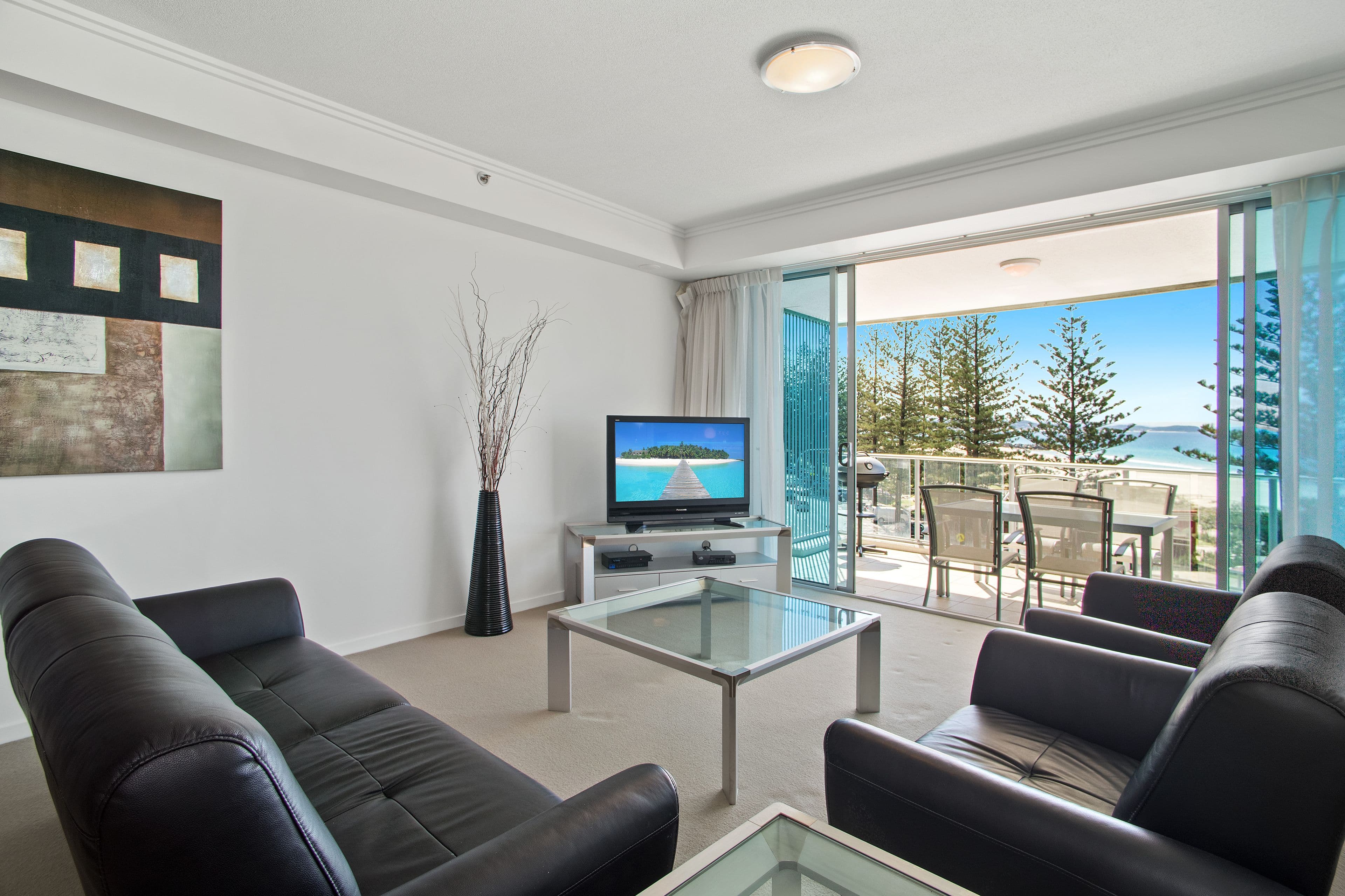 110 Marine Parade, Coolangatta QLD 4225, Coolangatta - Thumbnail 2