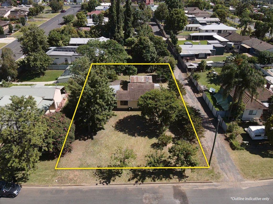 16 Bathurst Street, Forbes NSW 2871, Forbes - Image 1
