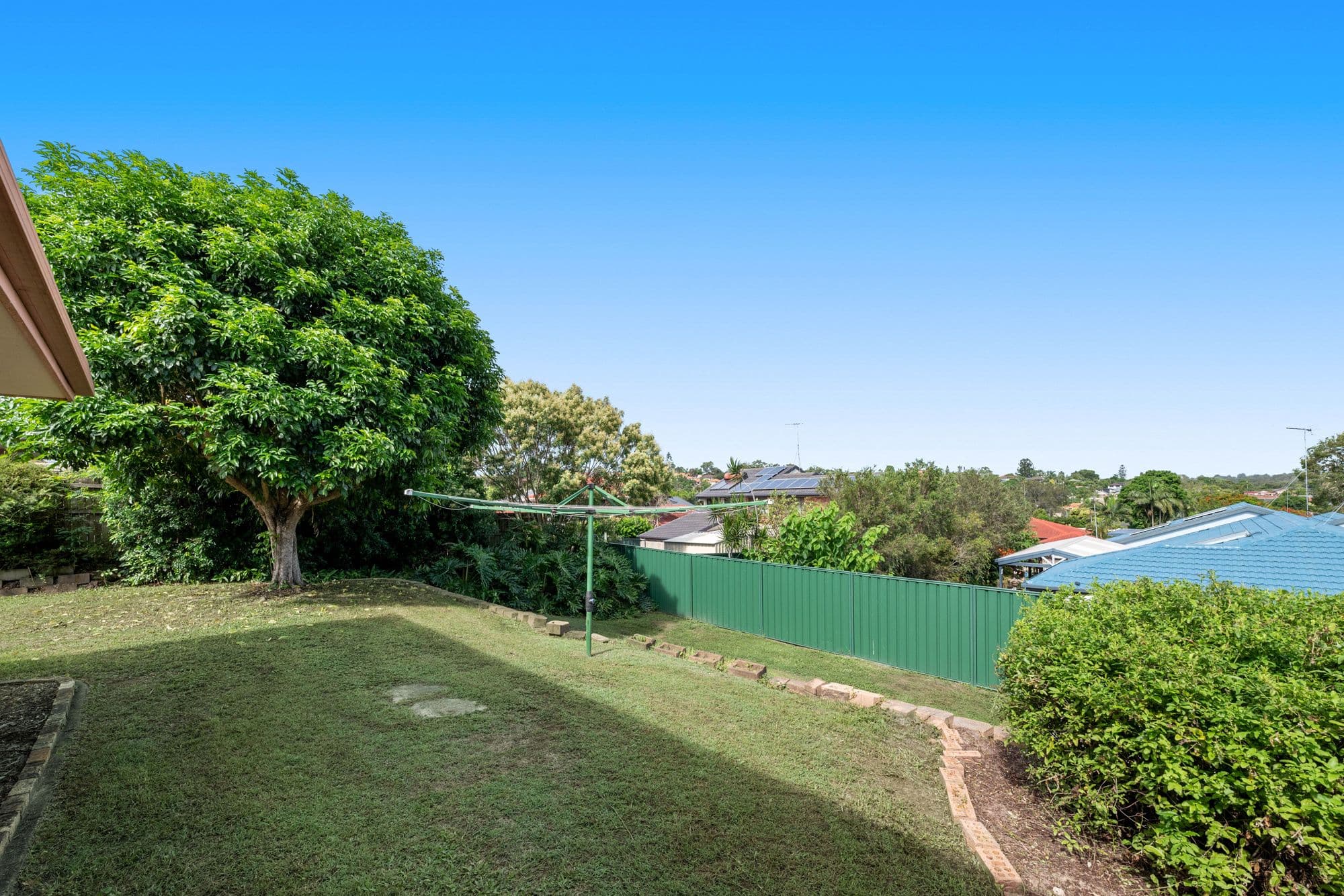 14 Anna Street, GRACEMERE, Gracemere - Thumbnail 2