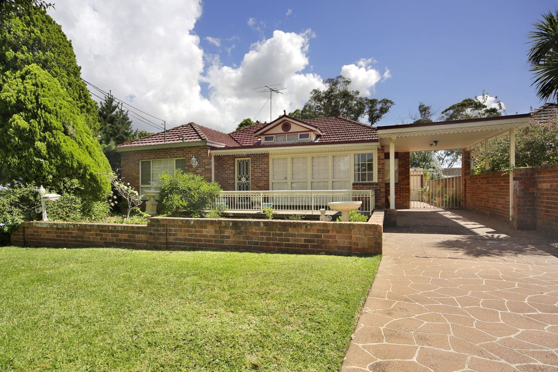 51 Raglan Road, Miranda, Miranda - Thumbnail 2