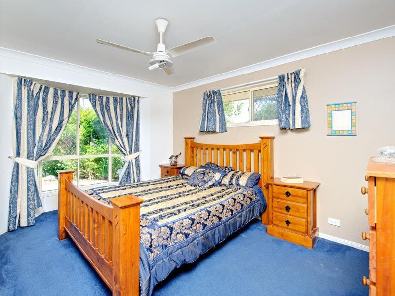 8 Alpinia Place, CALAMVALE QLD 4116, Calamvale - Thumbnail 3