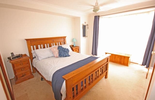 37 Withnell Crescent, ST HELENS PARK NSW 2560, St Helens Park - Thumbnail 6