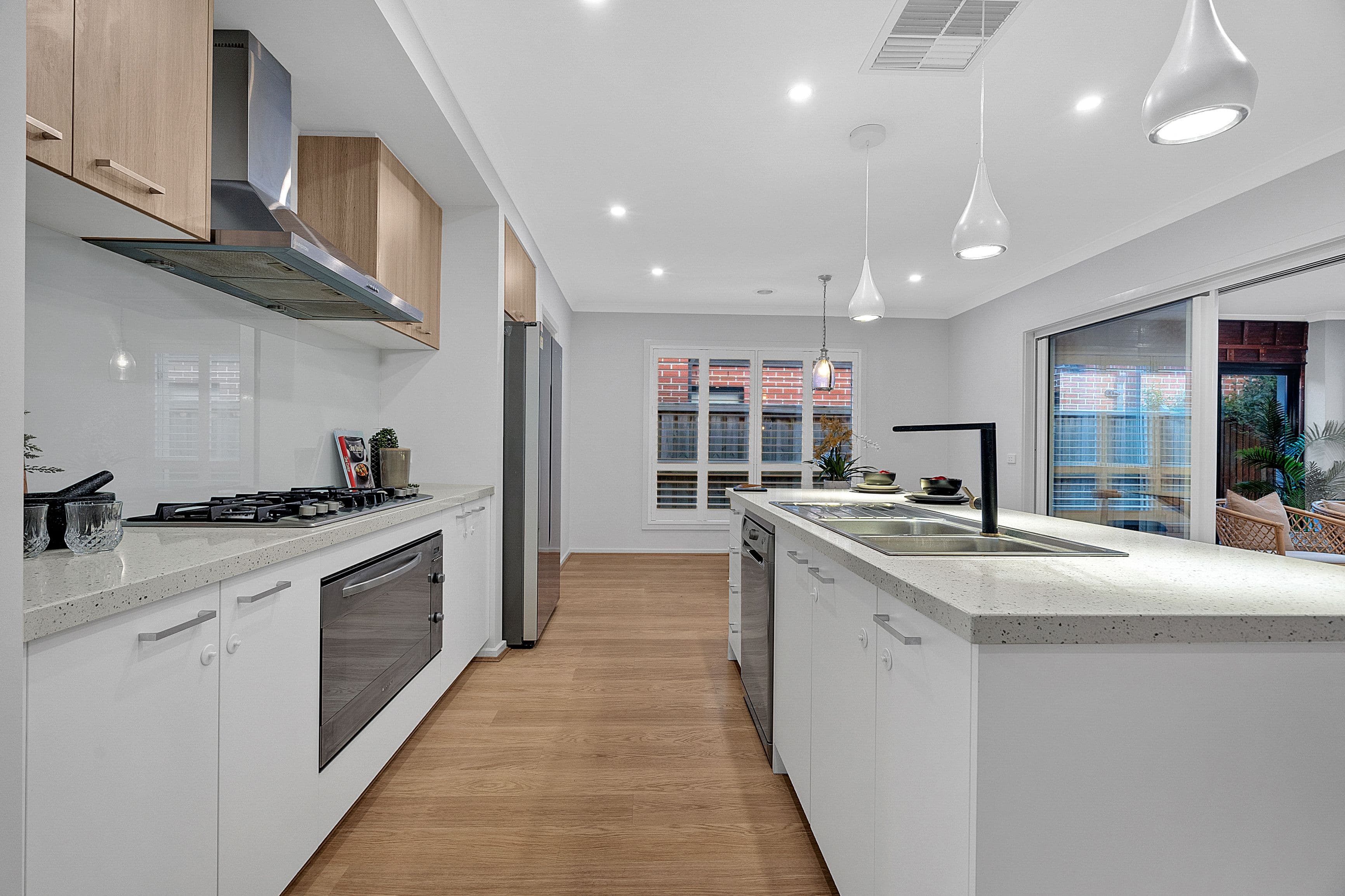15 Lucinda Lane, Cranbourne North VIC 3977, Cranbourne North - Thumbnail 5