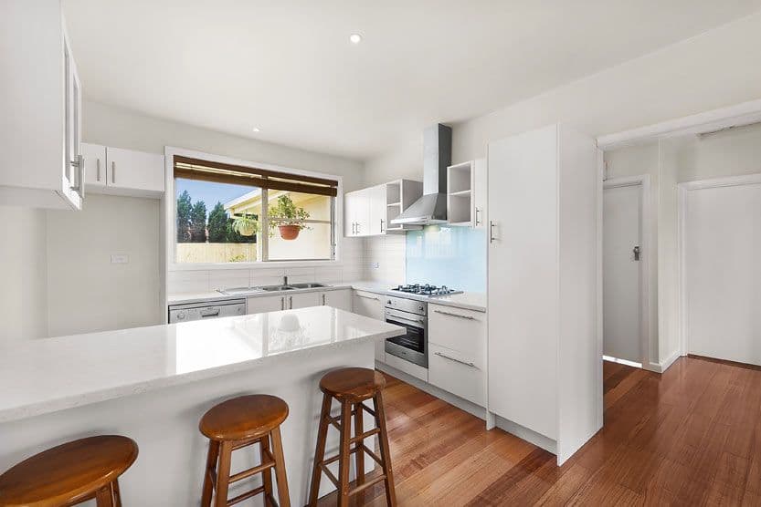 283 Raleigh Street, THORNBURY VIC 3071, Thornbury - Thumbnail 2