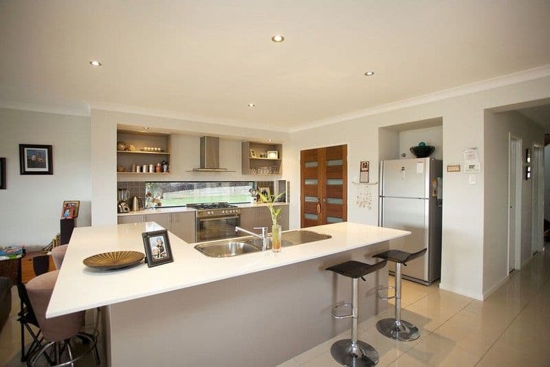 11 Wanda Road, UPPER MOUNT GRAVATT QLD 4122, Upper Mount Gravatt - Thumbnail 3