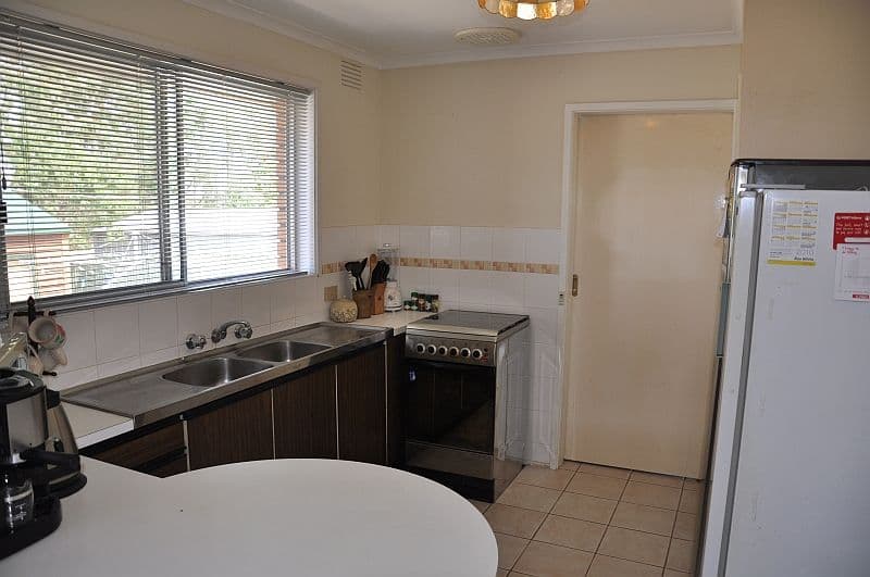 14 Beaumont Crescent, LALOR VIC 3075, Lalor - Thumbnail 2