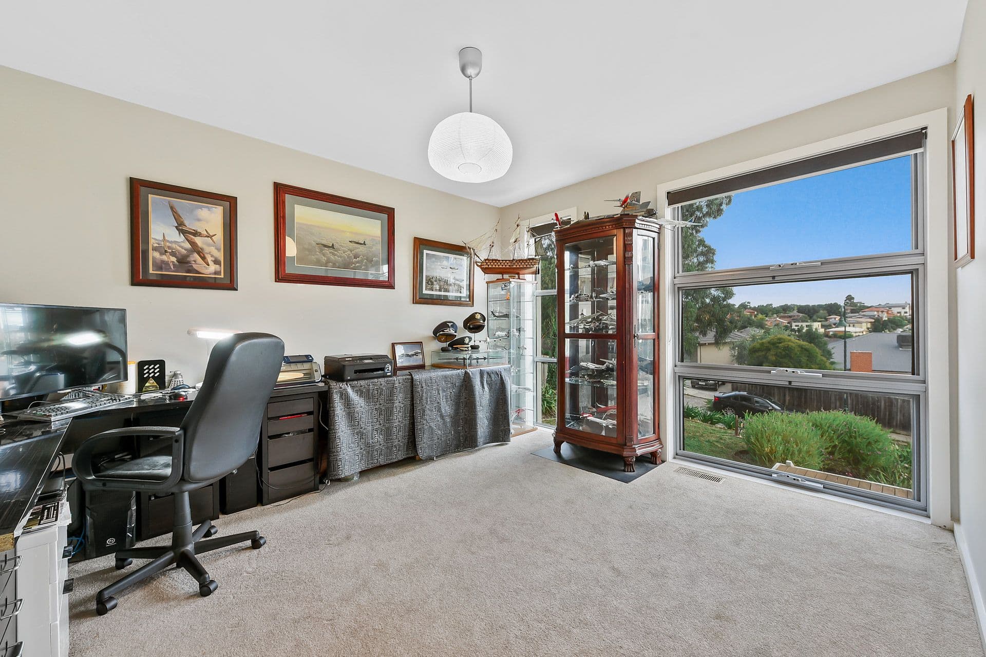 4 Eaglehawk Drive, Berwick VIC 3806, Berwick - Thumbnail 2