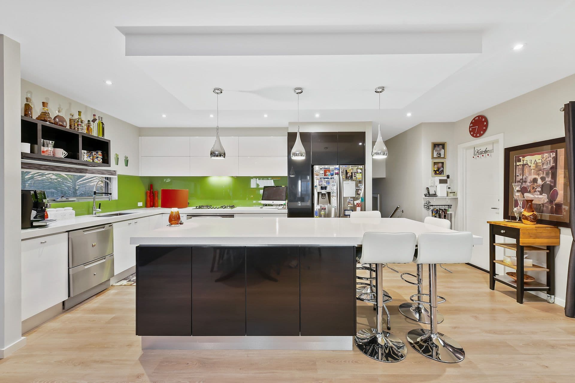 4 Eaglehawk Drive, Berwick VIC 3806, Berwick - Thumbnail 3