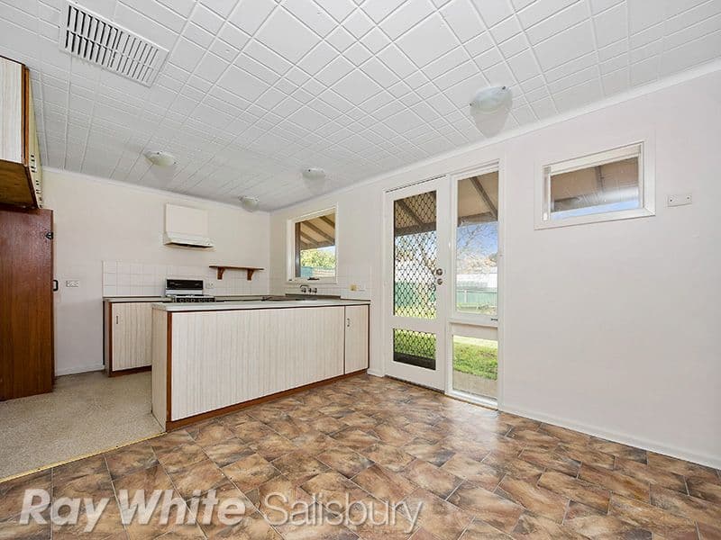 4 Carrama Crescent, Munno Para SA 5115, Munno Para - Thumbnail 5