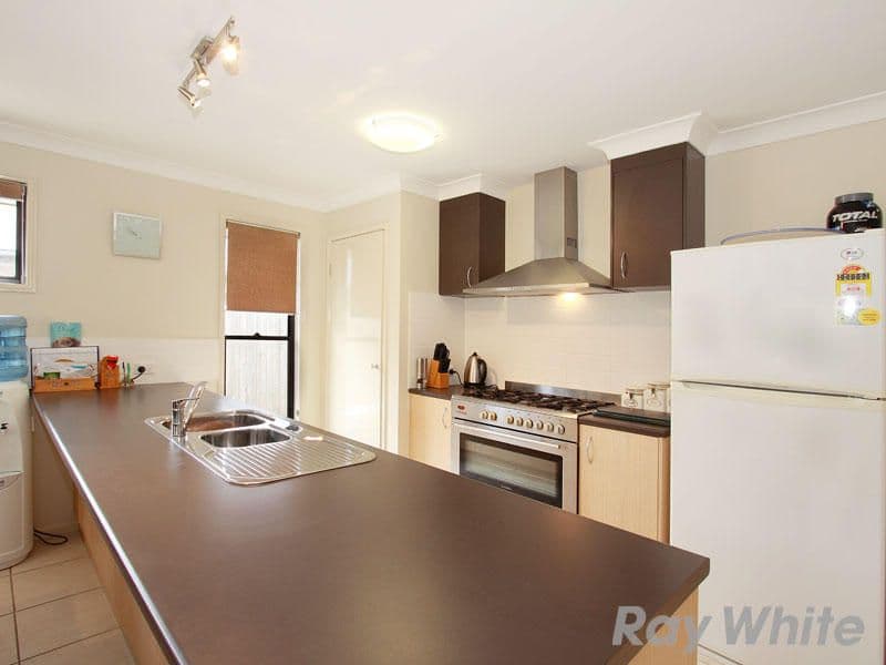 41 Highbridge Circuit, CARSELDINE QLD 4034, Carseldine - Thumbnail 2