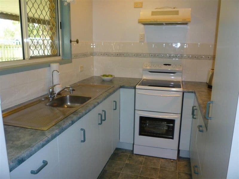 4 Deakin Close, GRACEMERE QLD 4702, Gracemere - Thumbnail 3