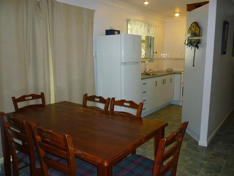 4 Deakin Close, GRACEMERE QLD 4702, Gracemere - Thumbnail 5