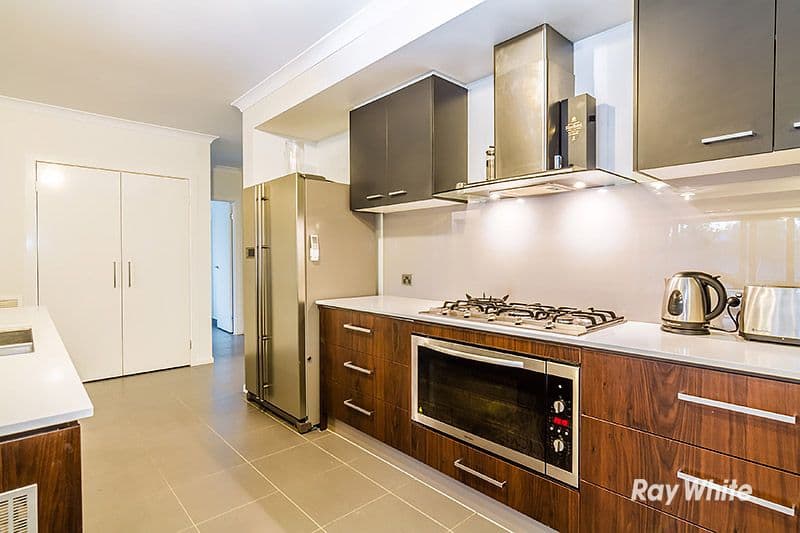 6 Dusky Bells Drive, Cranbourne West VIC 3977, Cranbourne West - Thumbnail 8