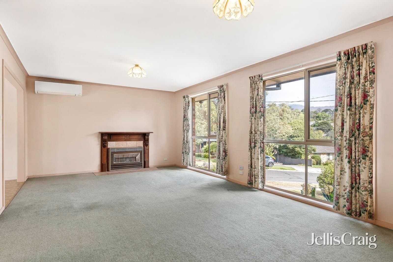 65 Kipling Avenue, Mooroolbark, Mooroolbark - Thumbnail 4