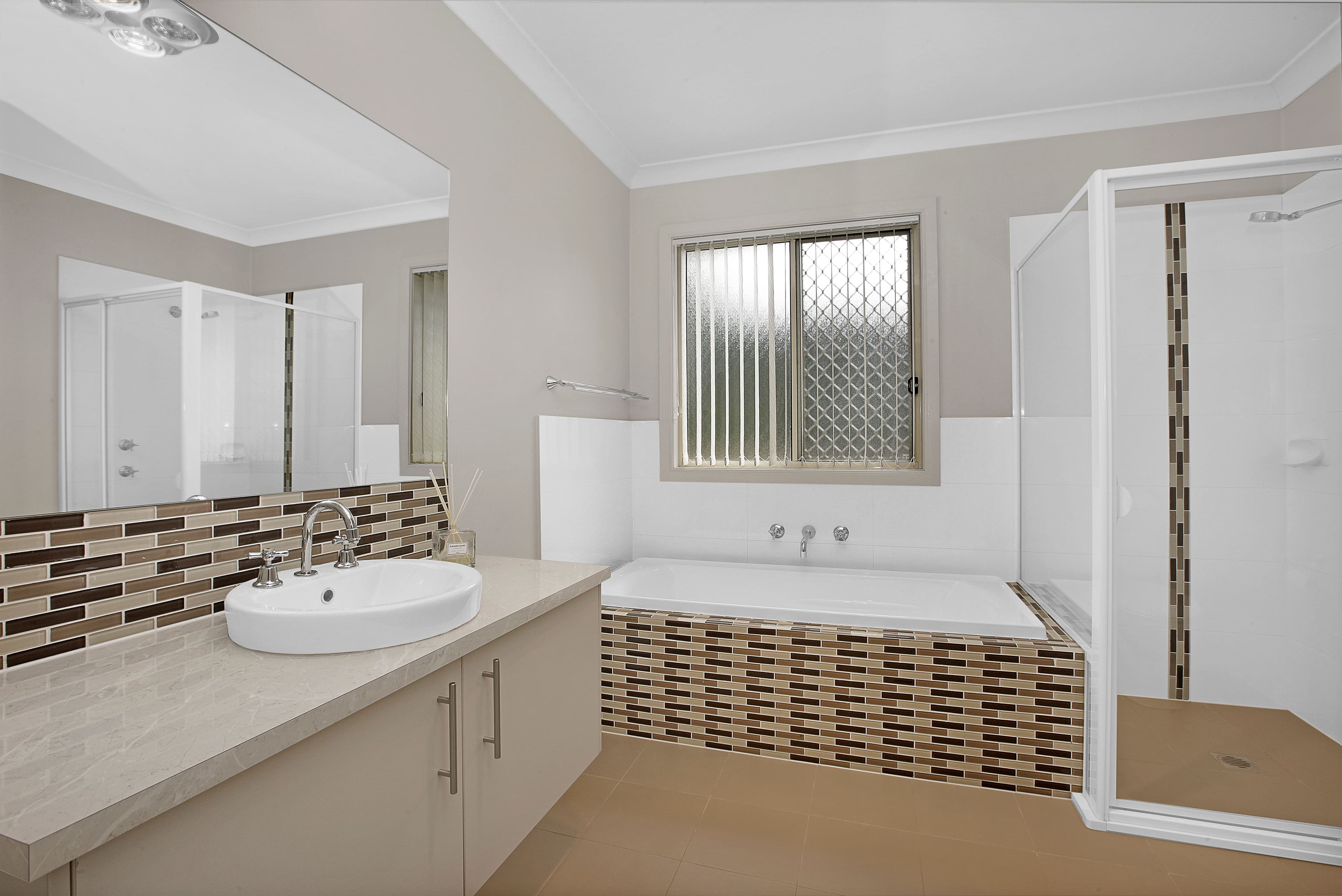 9 Feodore Drive, Cecil Hills NSW 2171, Cecil Hills - Thumbnail 5