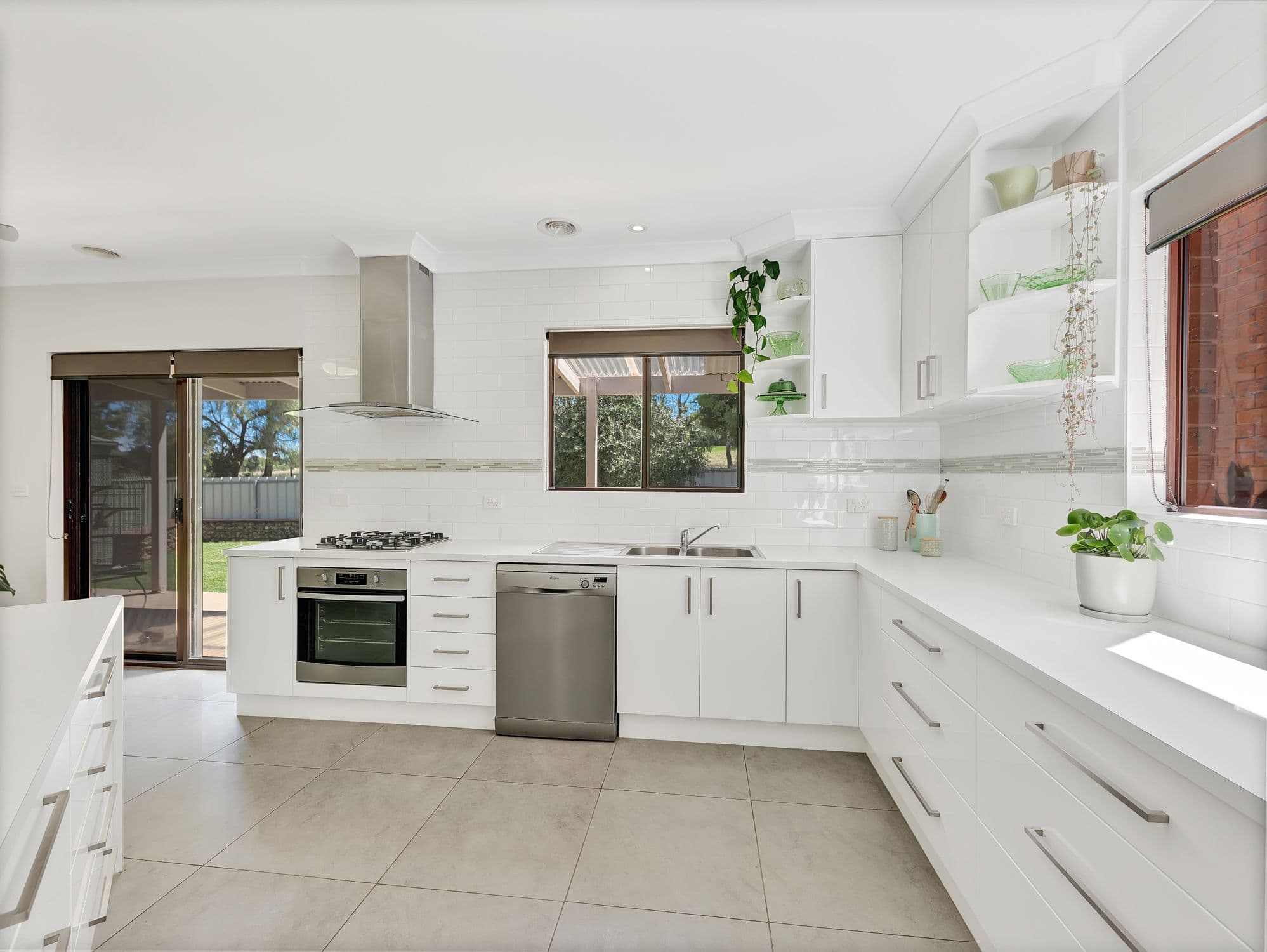 13 Riesling Road, Rutherglen VIC 3685, Rutherglen - Thumbnail 2