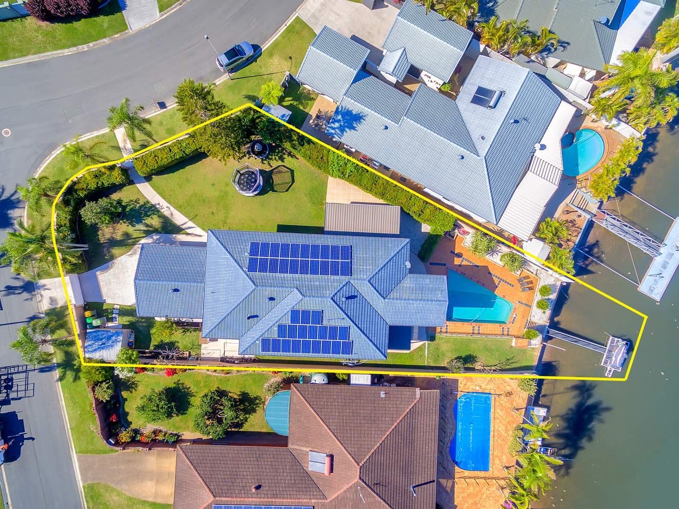 30 Karema Crescent, Runaway Bay QLD 4216, Runaway Bay - Thumbnail 2