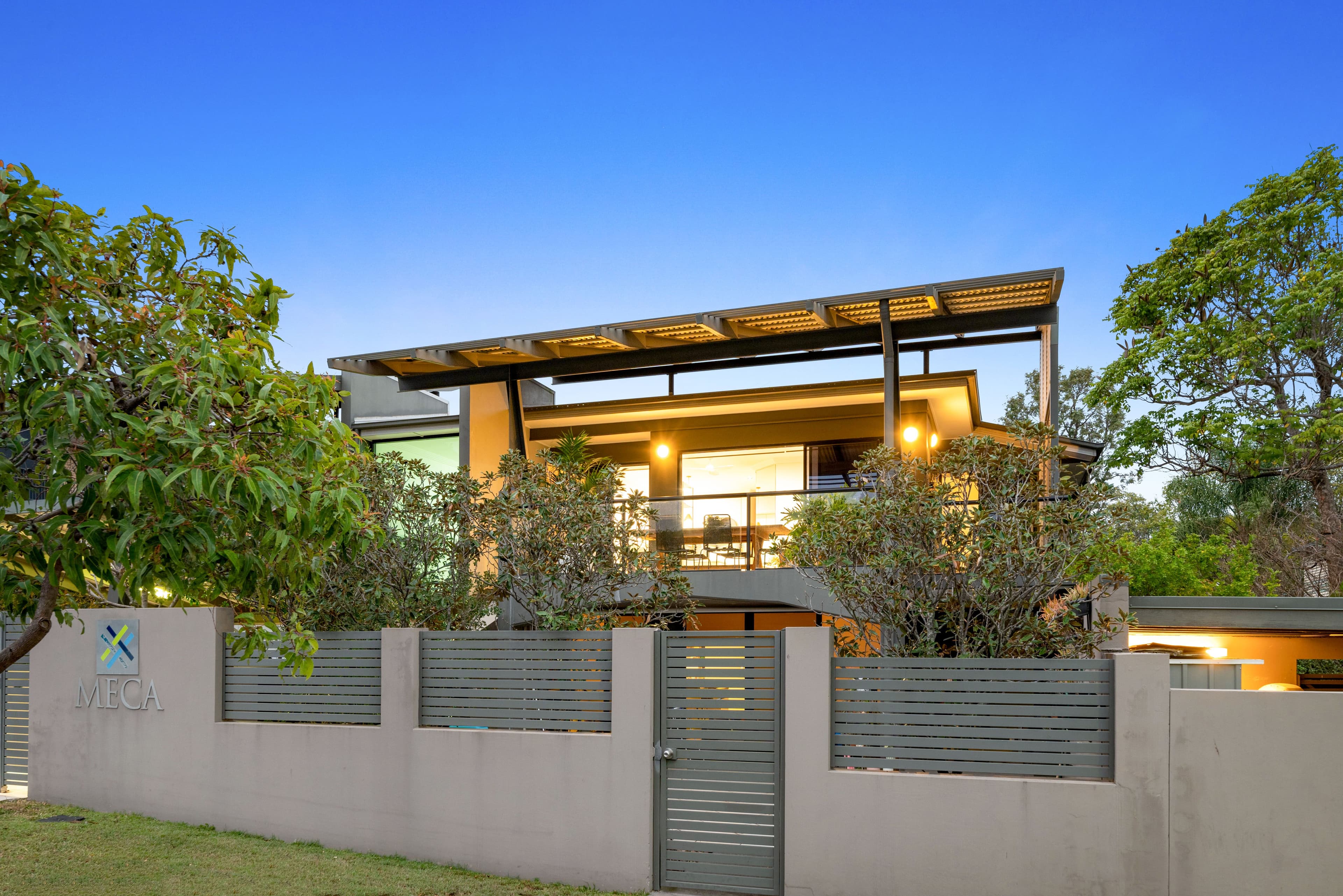 28 Stopford Street, Wooloowin QLD 4030, Wooloowin - Thumbnail 2
