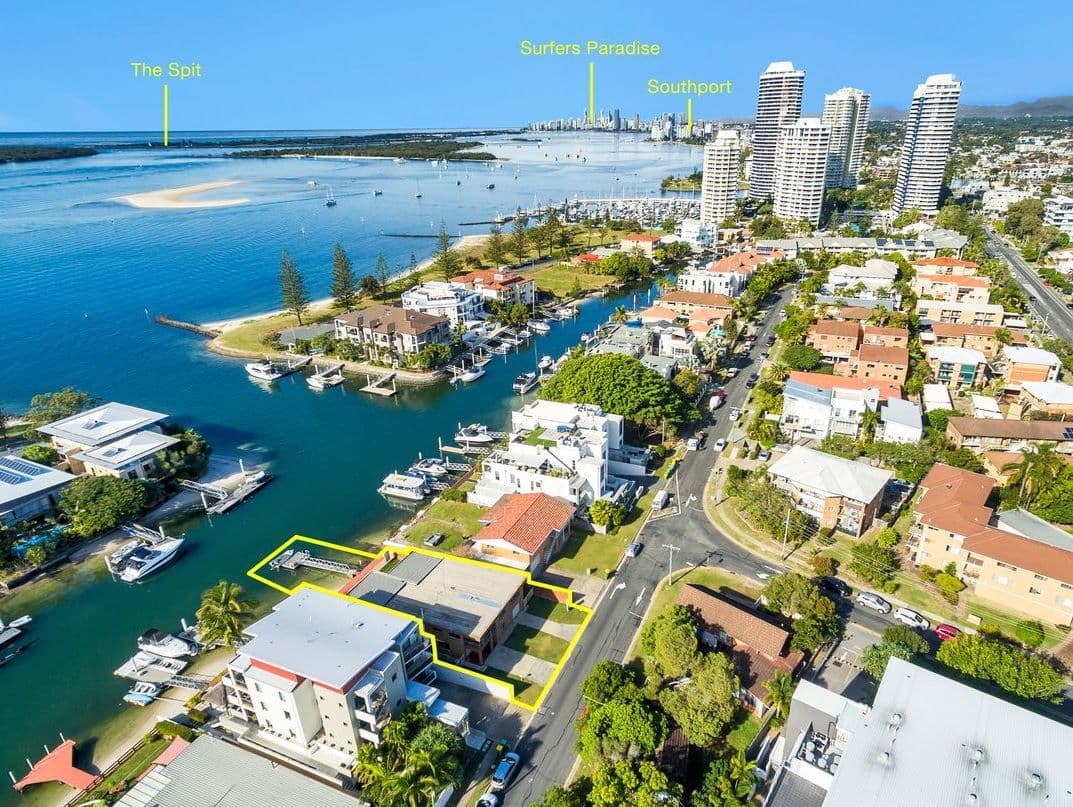 3 Canal Avenue, Runaway Bay QLD 4216, Runaway Bay - Thumbnail 5