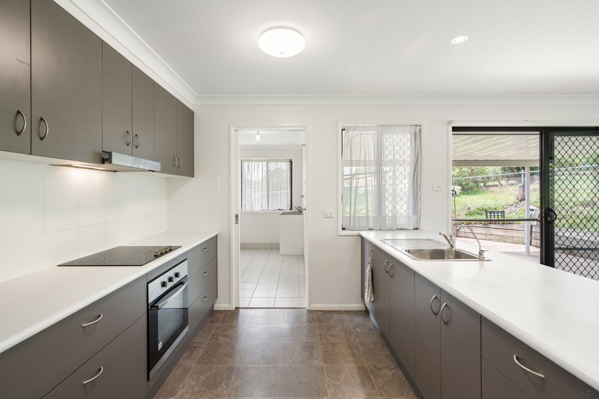 5 Pilton Street, Greenmount QLD 4359, Greenmount - Thumbnail 5