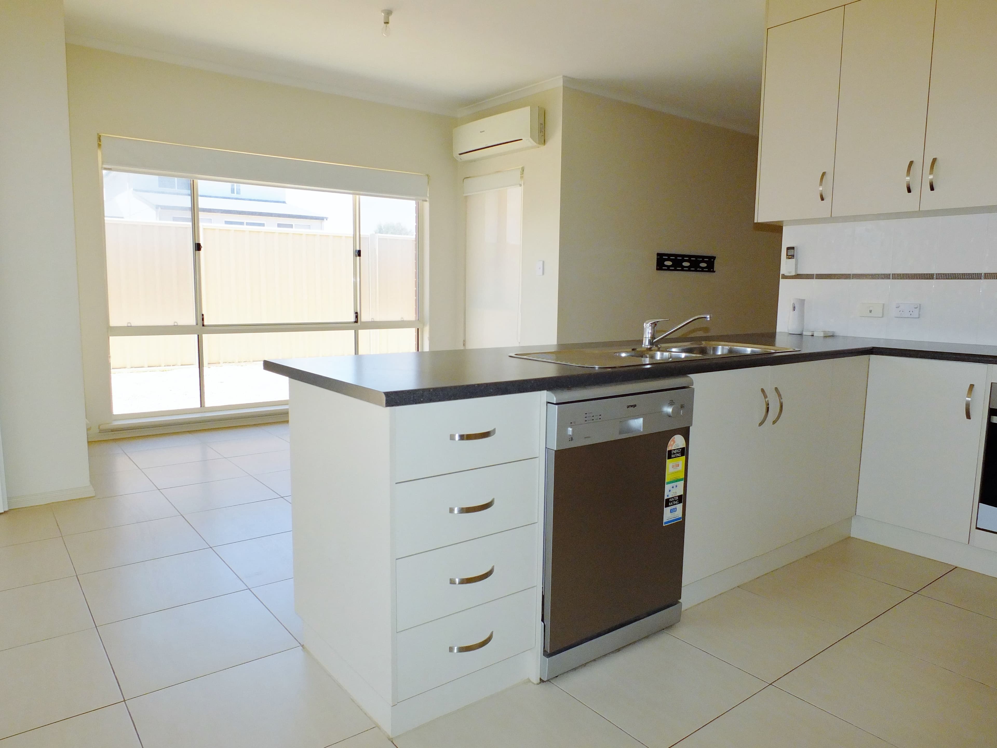 4 Albatross Street, Wallaroo SA 5556, Wallaroo - Thumbnail 5