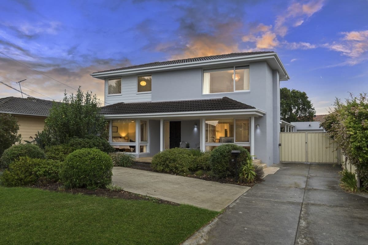 27 Sinns Avenue, Werribee VIC 3030, Werribee - Image 1