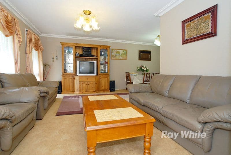 6 Vega Close, NOBLE PARK VIC 3174, Noble Park - Thumbnail 2