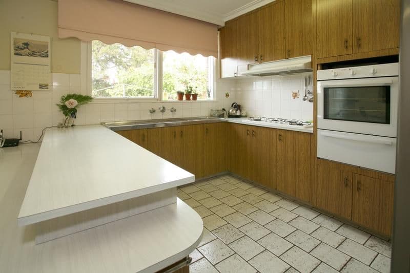 48 Cambridge Drive, GLEN WAVERLEY VIC 3150, Glen Waverley - Thumbnail 3