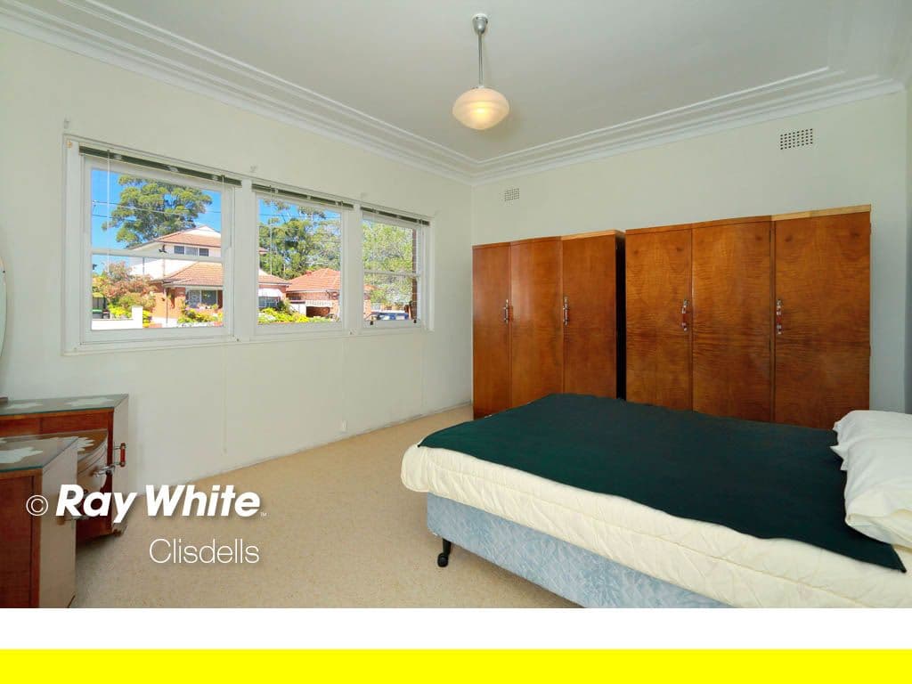 16 Simmons Road, KINGSGROVE NSW 2208, Kingsgrove - Thumbnail 4