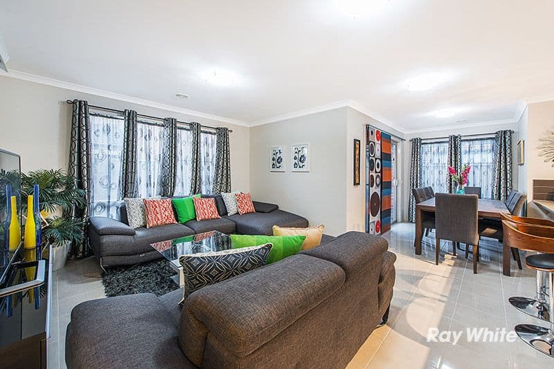 20 McEwan Drive, Cranbourne East VIC 3977, Cranbourne East - Thumbnail 5
