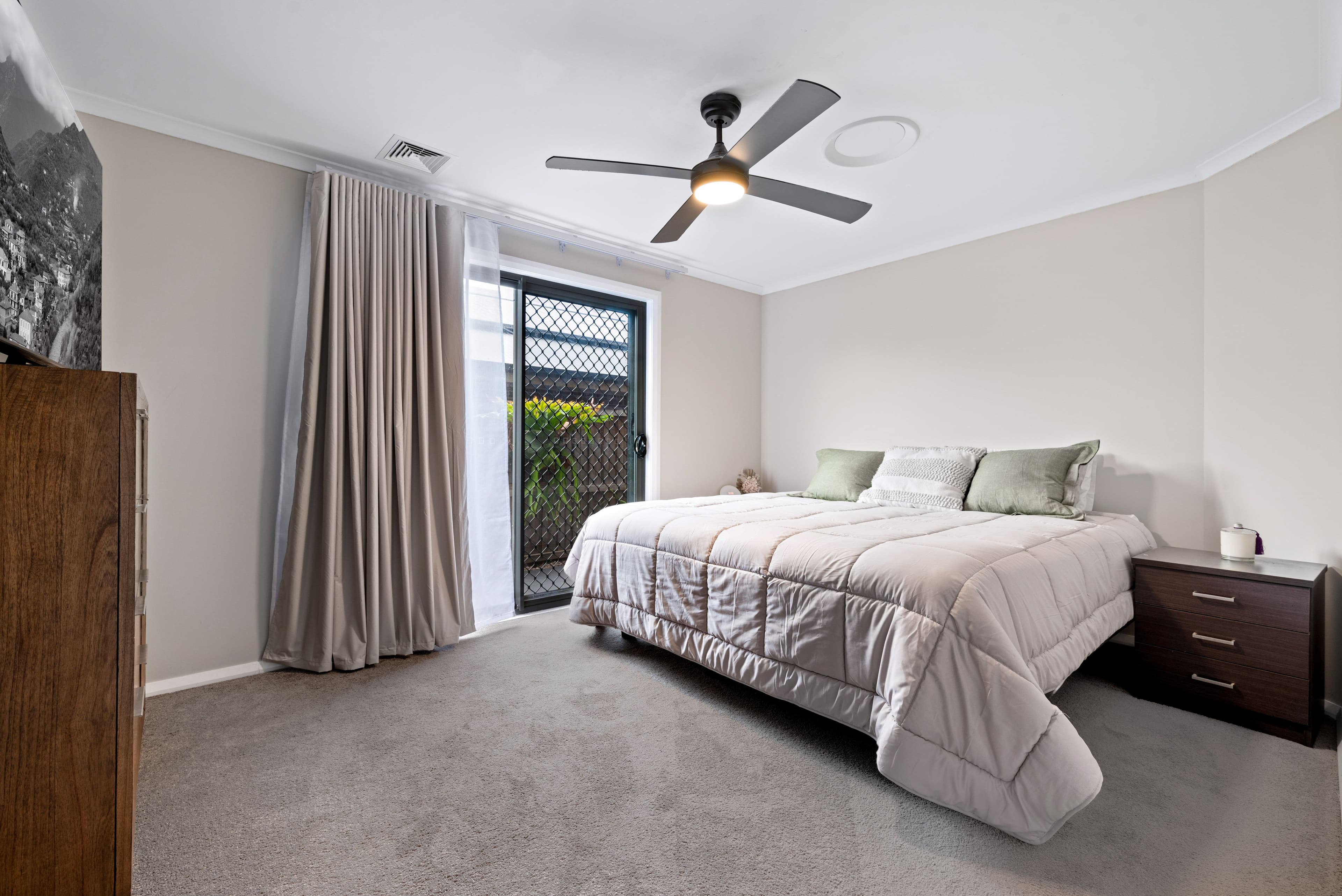 12 Eaglerange Avenue, GLEDSWOOD HILLS NSW 2557, Gledswood Hills - Thumbnail 7