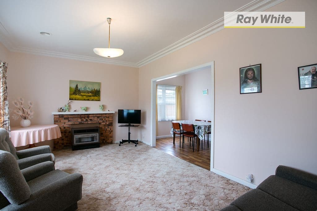 94 Warranilla Avenue, Rosebud VIC 3939, Rosebud - Thumbnail 3