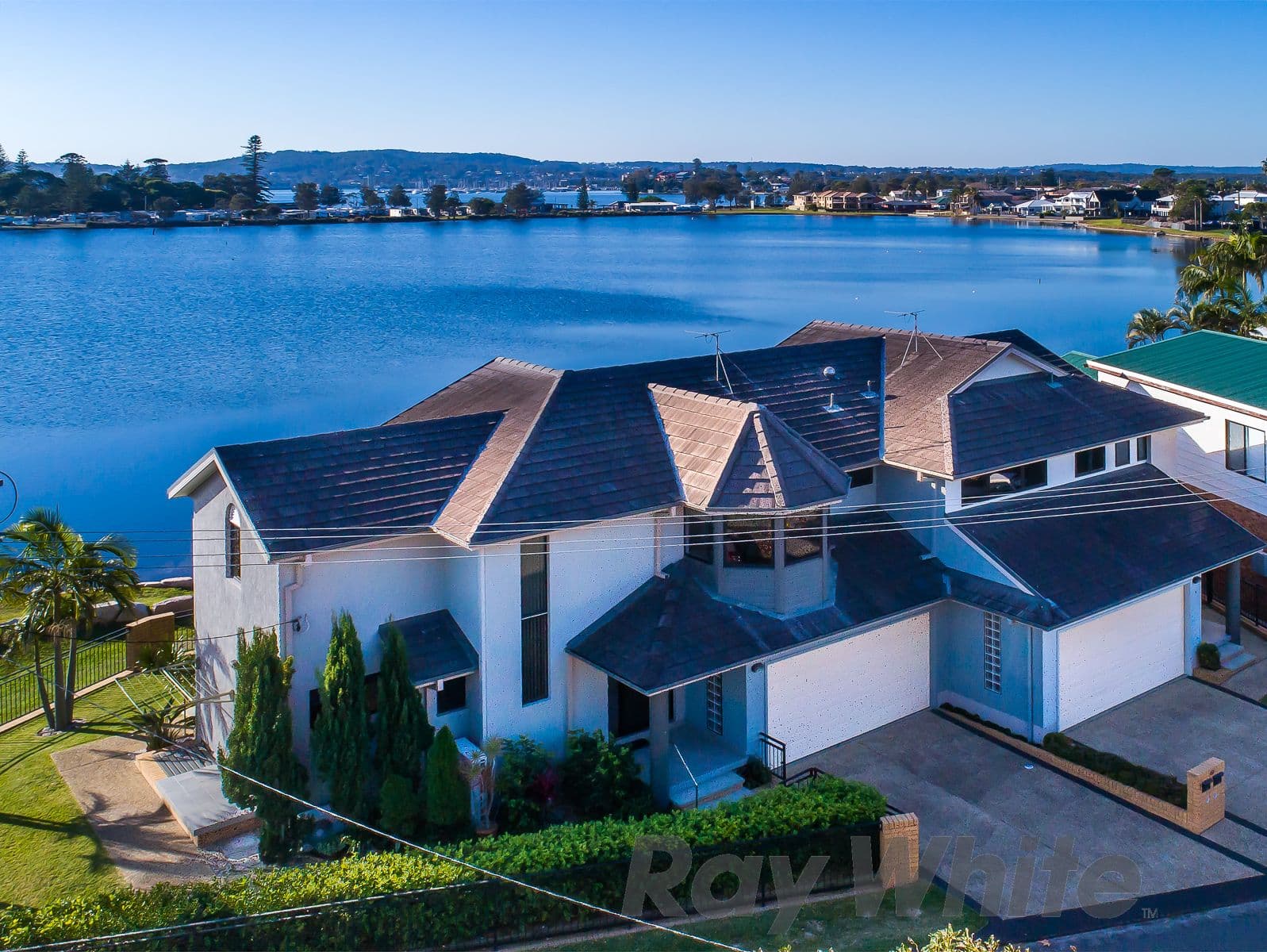 49 Emily Street, Marks Point NSW 2280, Marks Point - Thumbnail 2